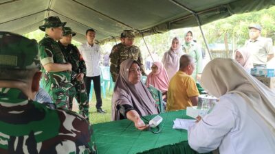 Satgas TMMD 129 Kodim 0107/Aceh Selatan Hadirkan Pelayanan Kesehatan Gratis 24 Jam untuk Masyarakat